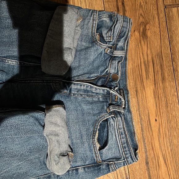 BEST JEANS I’VE EVER WORN - Picture 2 of 4